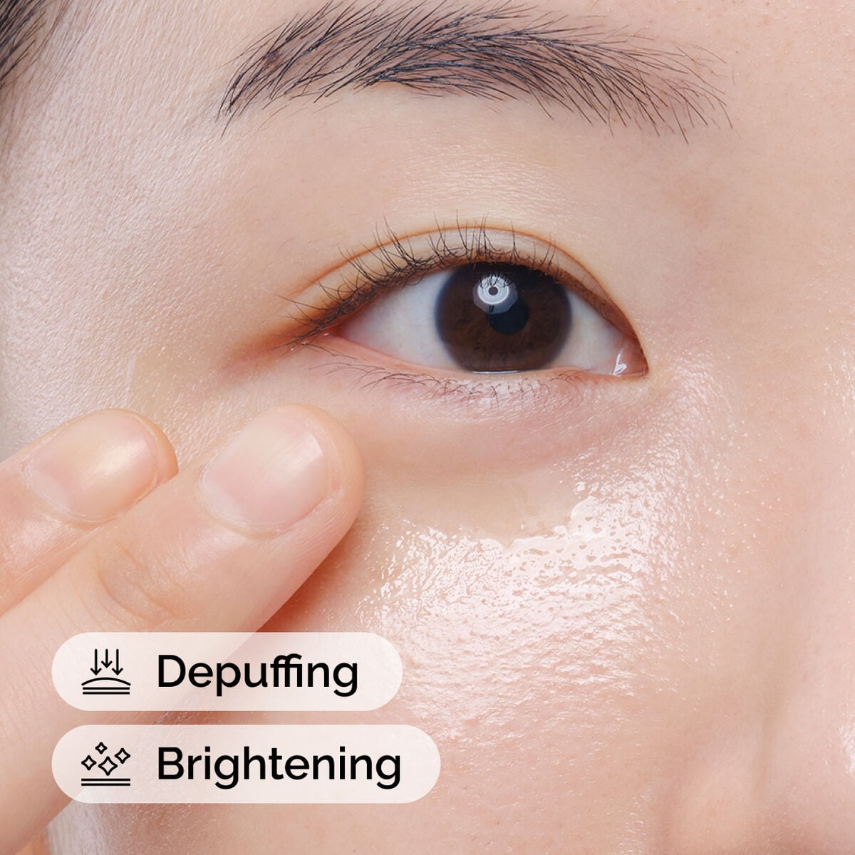 caffeine-solution-5-egcg-eye-serum-c6 ord-caffeine-solution-egcg-model-application-with-benefits.jpg